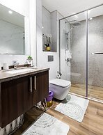 GLOBALSTAY. J One Tower Apartments