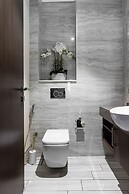 GLOBALSTAY. J One Tower Apartments