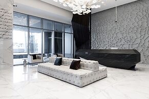 GLOBALSTAY. J One Tower Apartments