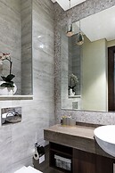 GLOBALSTAY. J One Tower Apartments