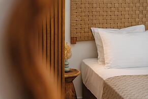 àlas cycladic suites