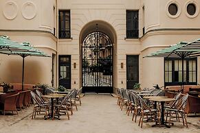 Le Jardin De Verre by Locke