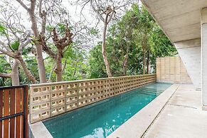 Lofts with pool