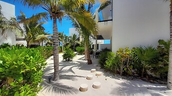 Corcomoran Luxury Beachfront house