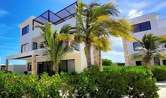 Corcomoran Luxury Beachfront house