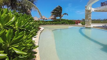 Corcomoran Luxury Beachfront house