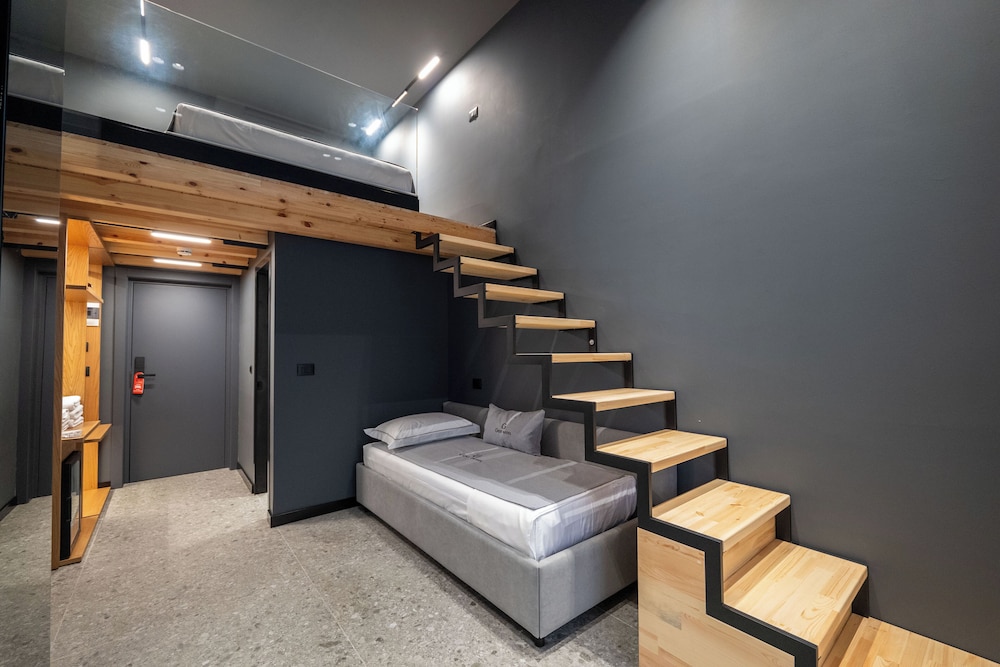 Gest Hotel