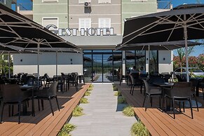 Gest Hotel