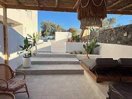 Casa Frati Suites & Villas