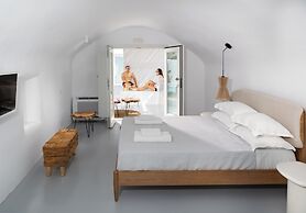 Casa Frati Suites & Villas