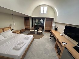 Casa Frati Suites & Villas