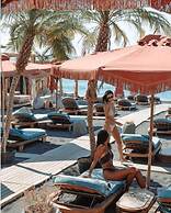 Casa Frati Suites & Villas