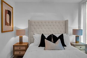 The Aurelien Luxe Collection