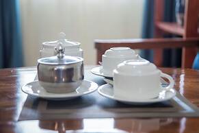 The Nile Luxe Hotel