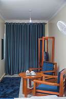 The Nile Luxe Hotel