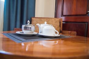 The Nile Luxe Hotel