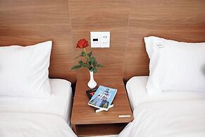 Sky House Hotel