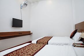 Sky House Hotel