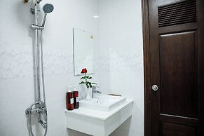 Sky House Hotel