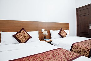 Sky House Hotel