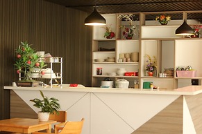 Sky House Hotel