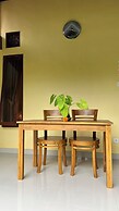 Bali Asli Guest House by EPS