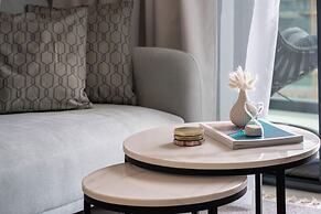 Business Bay Coziest 1BR Nest
