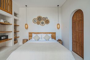 Luana Villa by Betterplace