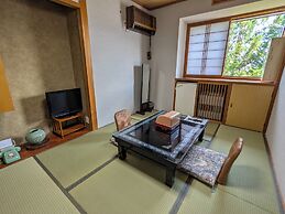 Ryokufuen Kiyoharu