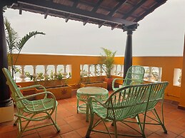 La Plage SeaView Suites