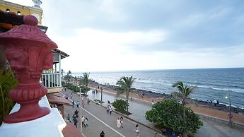 La Plage SeaView Suites