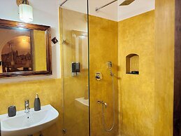 La Plage SeaView Suites