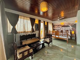 La Plage SeaView Suites