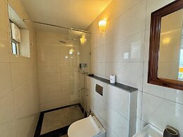La Plage SeaView Suites