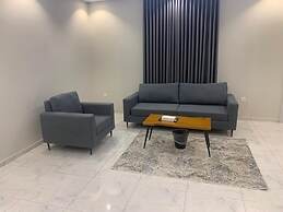 Holiday Plus Mishrifah Apartments
