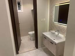 Holiday Plus Mishrifah Apartments