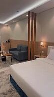 Holiday Plus Mishrifah Apartments