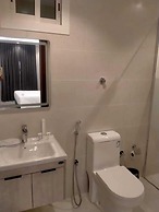 Holiday Plus Mishrifah Apartments