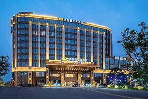 Serene Yuhua Hotel