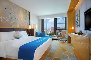 Serene Yuhua Hotel