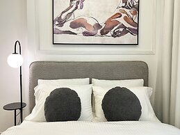 Zada Tower -  Modern 1 BR Apart