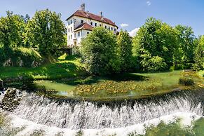 Kolpa Holidays