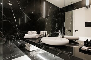 Side by Side Suites in Athens Riviera by The Olon