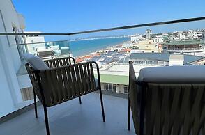 Luxury Rooftop Suites by Blumont