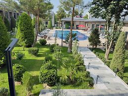 Club Hotel 777