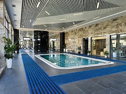 Club Hotel 777