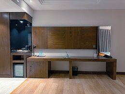 Club Hotel 777