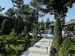 Club Hotel 777