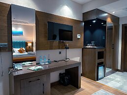 Club Hotel 777
