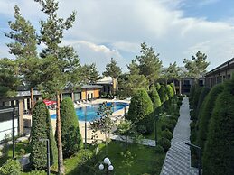 Club Hotel 777